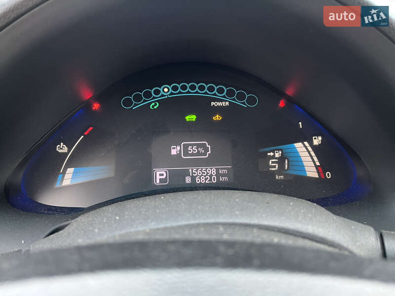 Хэтчбек Nissan Leaf 2014 в Ивано-Франковске