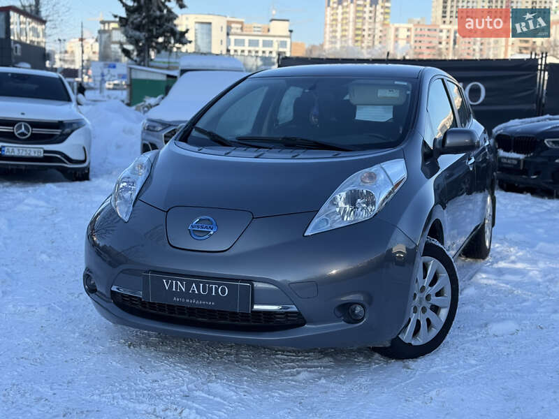 Хэтчбек Nissan Leaf 2015 в Тернополе фото 7 Хэтчбек Nissan Leaf 2015 в Тернополе
