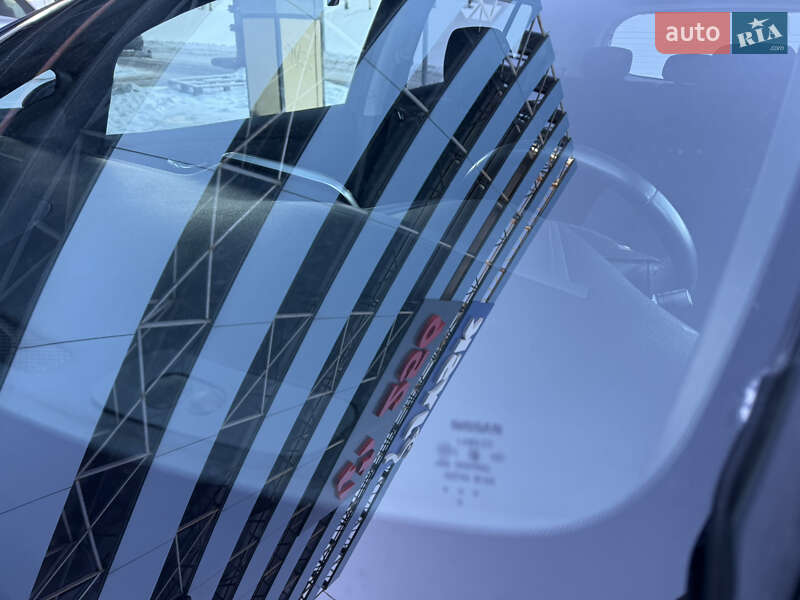 Хэтчбек Nissan Leaf 2017 в Киеве фото 23 Хэтчбек Nissan Leaf 2017 в Киеве