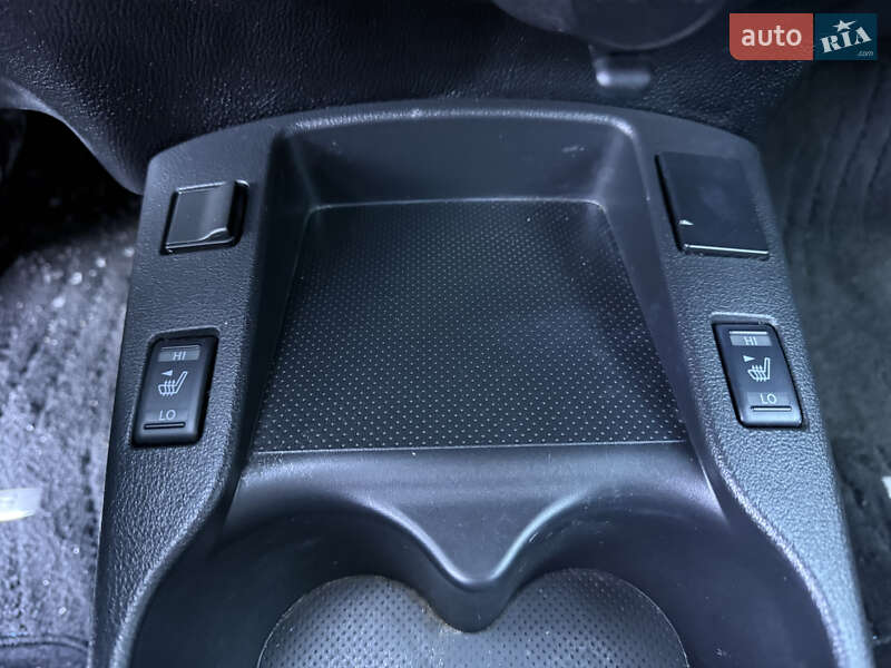 Хэтчбек Nissan Leaf 2017 в Киеве фото 30 Хэтчбек Nissan Leaf 2017 в Киеве