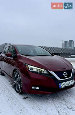 Хетчбек Nissan Leaf 2018 в Одесі