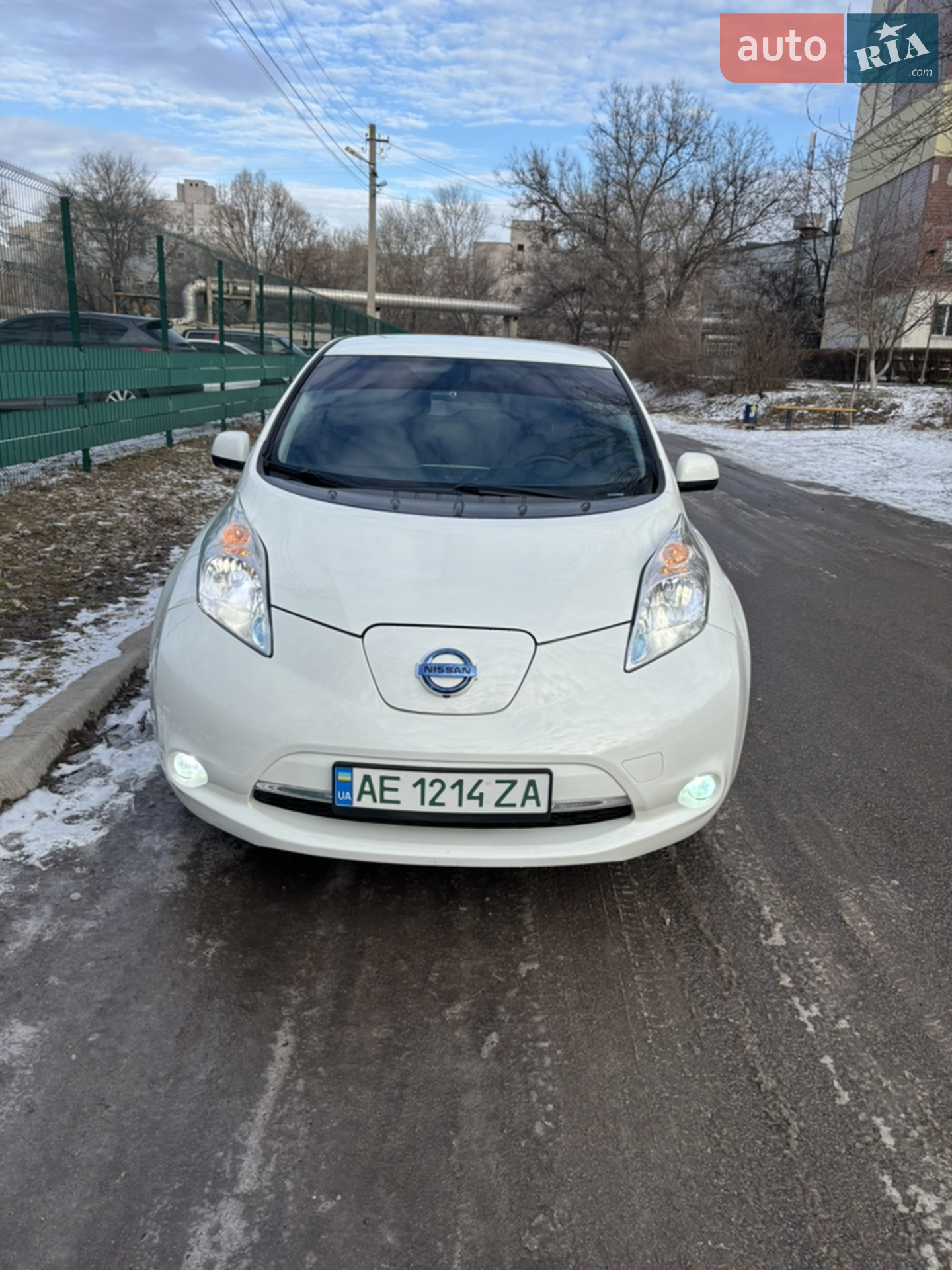 Nissan Leaf I (ZE0/AZE0)