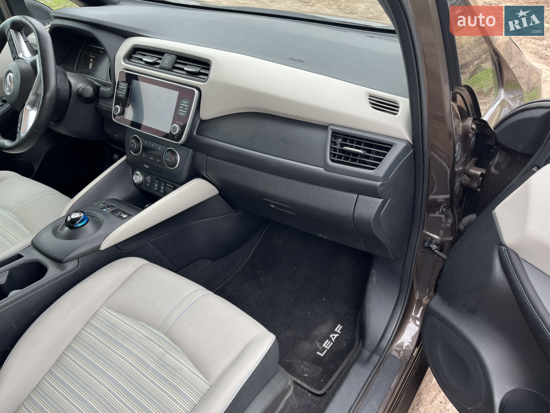 2021 Nissan Leaf - мініатюра 14