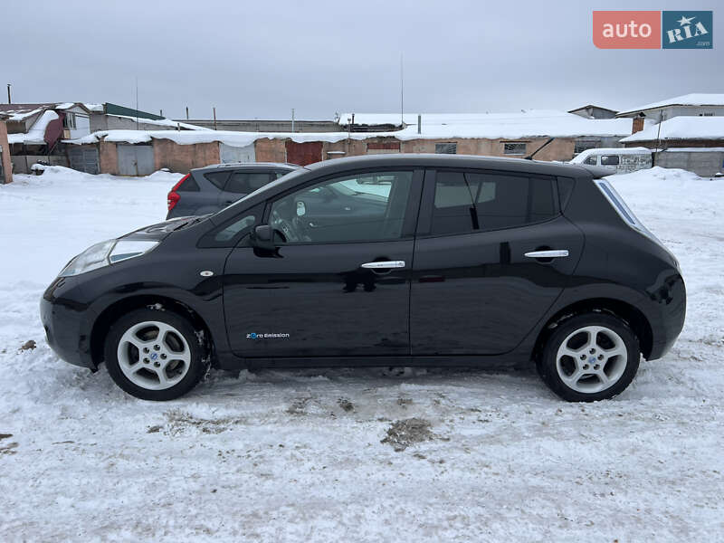 Хетчбек Nissan Leaf 2014 в Житомирі
