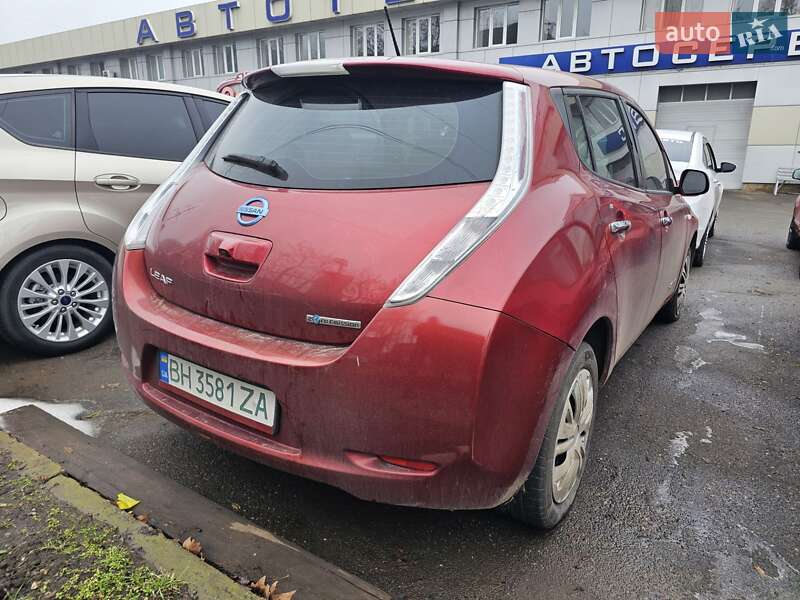 Хетчбек Nissan Leaf 2015 в Одесі фото 3 Хетчбек Nissan Leaf 2015 в Одесі