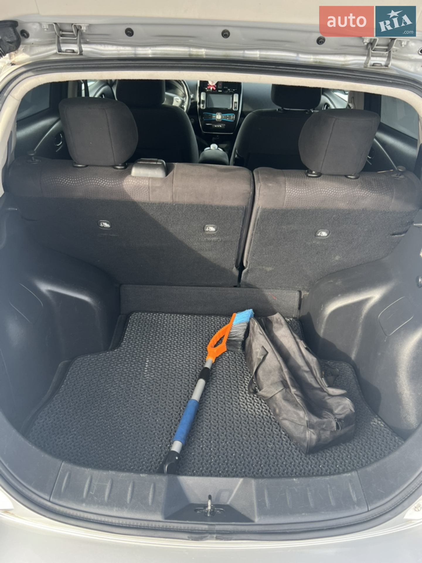 2013 Nissan Leaf - мініатюра 7