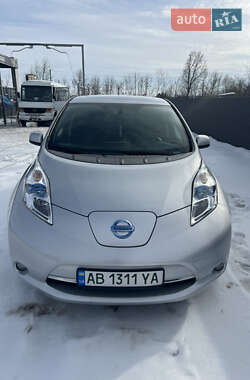 Хетчбек Nissan Leaf 2013 в Бару