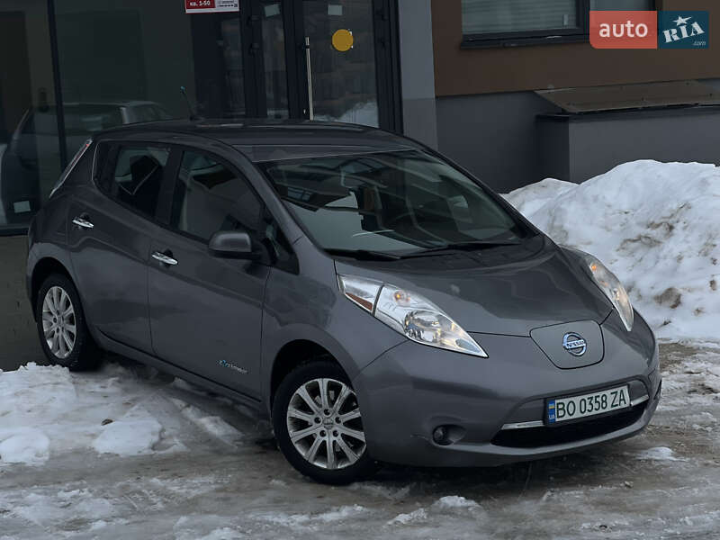 Хэтчбек Nissan Leaf 2014 в Тернополе