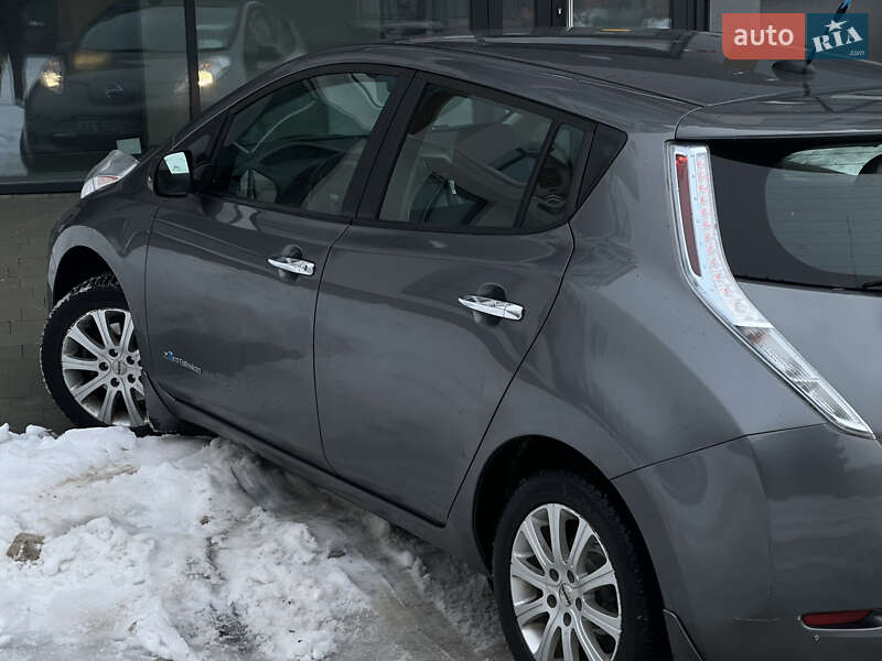 Хэтчбек Nissan Leaf 2014 в Тернополе