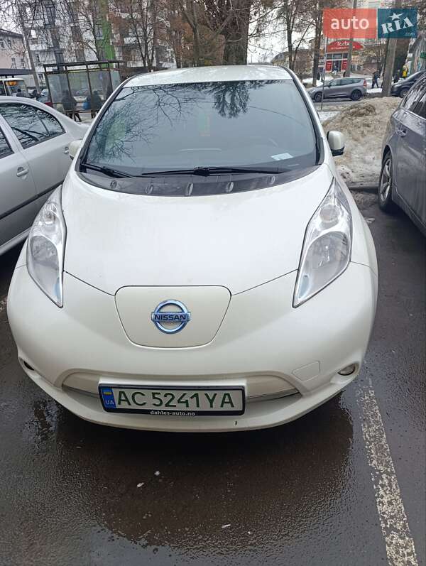 Хэтчбек Nissan Leaf 2017 в Луцке фото 7 Хэтчбек Nissan Leaf 2017 в Луцке