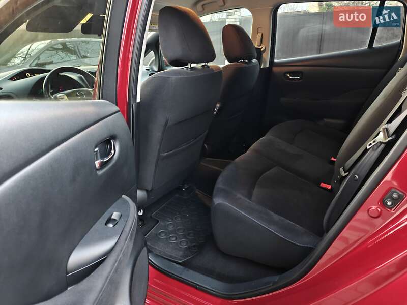 Хэтчбек Nissan Leaf 2017 в Ивано-Франковске фото 6 Хэтчбек Nissan Leaf 2017 в Ивано-Франковске