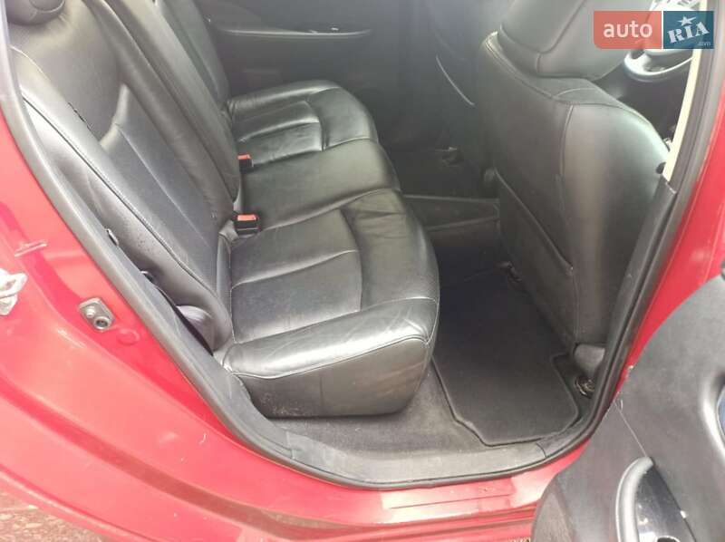 Хэтчбек Nissan Leaf 2017 в Дрогобыче