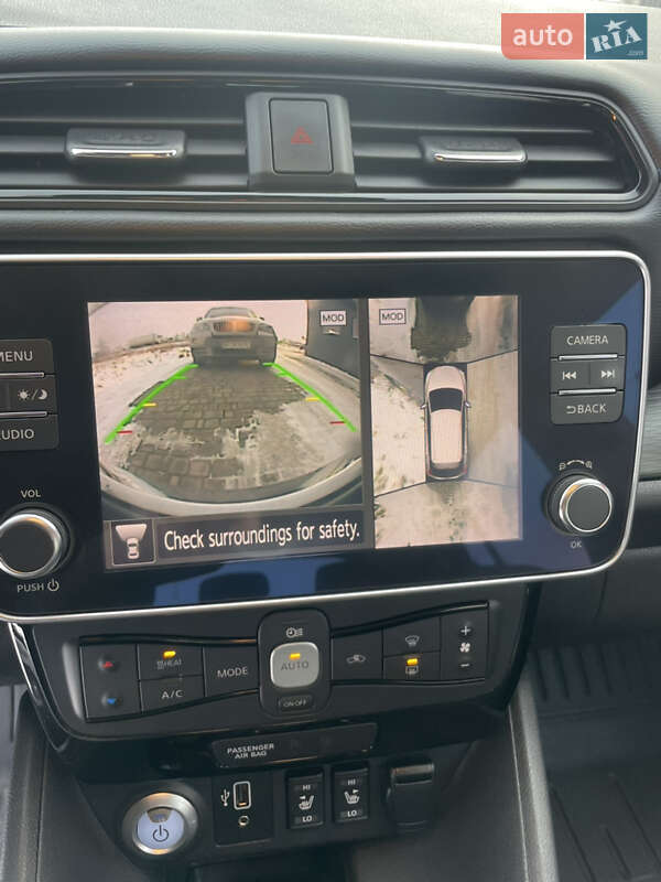 Хетчбек Nissan Leaf 2020 в Львові