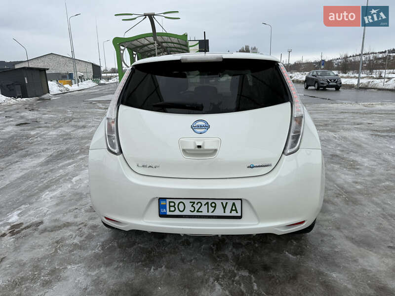 Хэтчбек Nissan Leaf 2015 в Бережанах фото 8 Хэтчбек Nissan Leaf 2015 в Бережанах