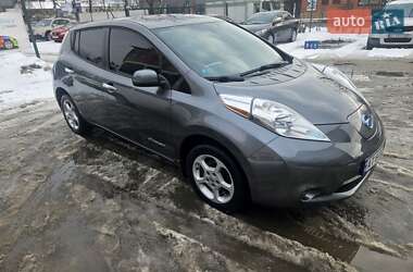 Хэтчбек Nissan Leaf 2016 в Ивано-Франковске