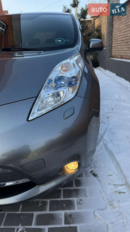 Хэтчбек Nissan Leaf 2015 в Виннице фото 7 Хэтчбек Nissan Leaf 2015 в Виннице