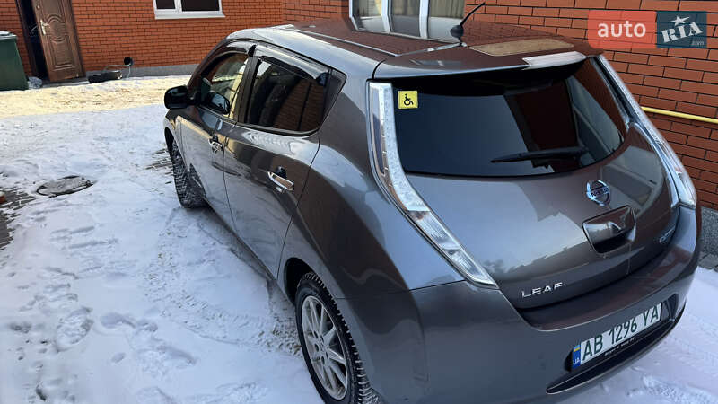 Хэтчбек Nissan Leaf 2015 в Виннице фото 12 Хэтчбек Nissan Leaf 2015 в Виннице