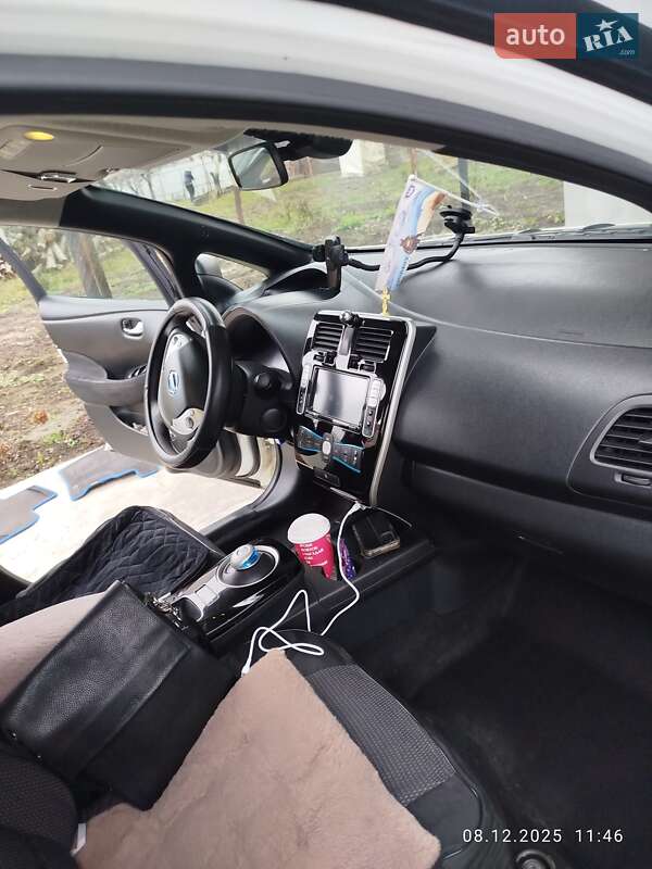 Хетчбек Nissan Leaf 2017 в Гайсину фото 5 Хетчбек Nissan Leaf 2017 в Гайсину