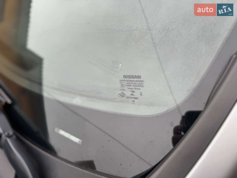 Хэтчбек Nissan Leaf 2019 в Ровно