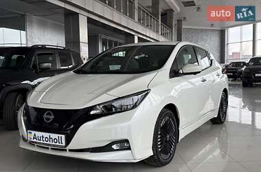 Хетчбек Nissan Leaf 2023 в Одесі