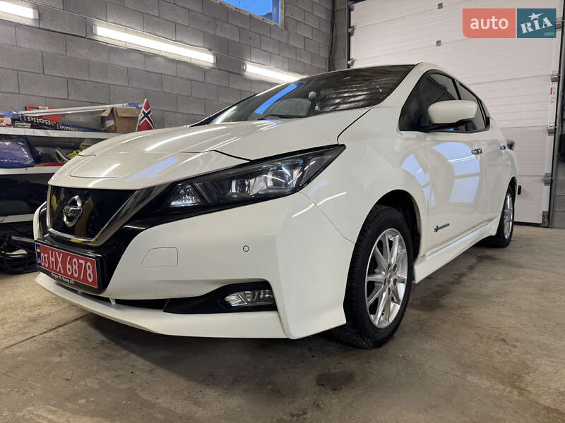 Nissan Leaf 2018