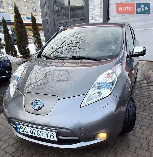 Nissan Leaf 2014
