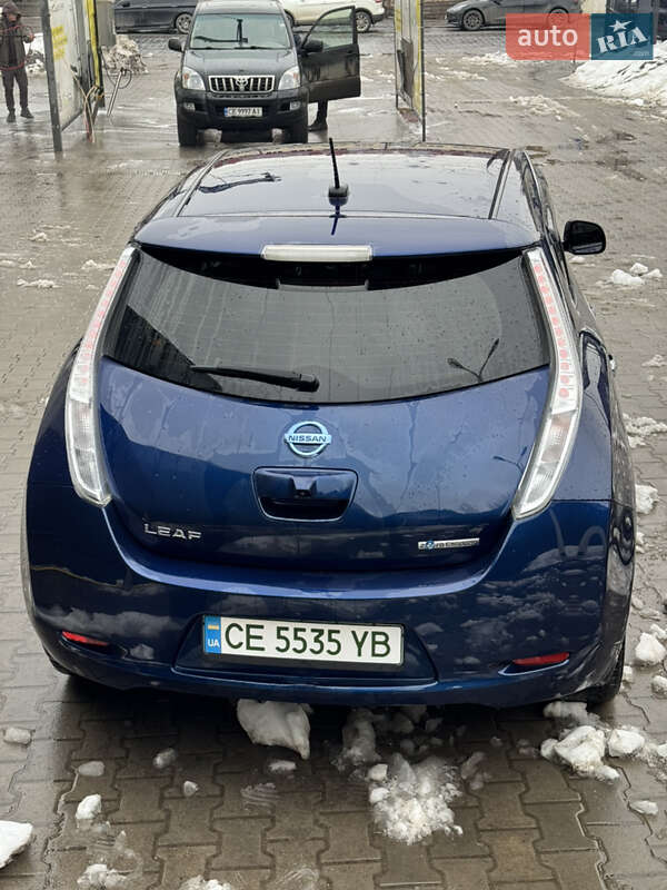 Хэтчбек Nissan Leaf 2016 в Черновцах