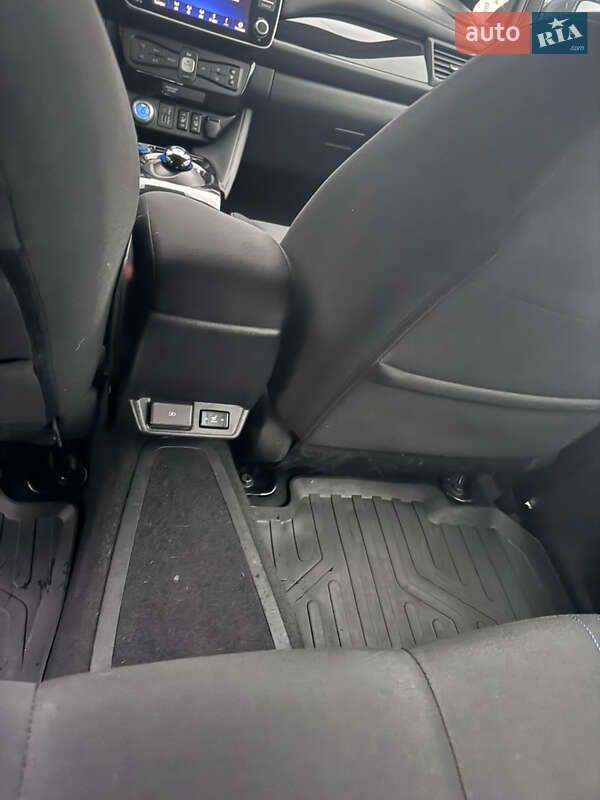 Хэтчбек Nissan Leaf 2022 в Днепре фото 22 Хэтчбек Nissan Leaf 2022 в Днепре