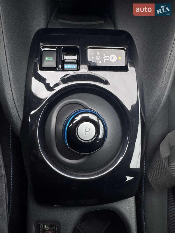 Хэтчбек Nissan Leaf 2022 в Днепре фото 34 Хэтчбек Nissan Leaf 2022 в Днепре