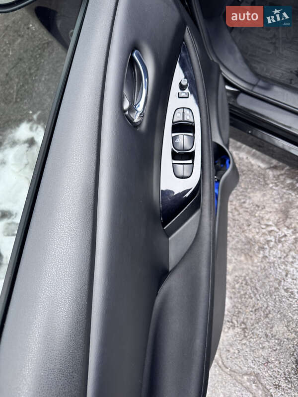 Хэтчбек Nissan Leaf 2022 в Днепре фото 38 Хэтчбек Nissan Leaf 2022 в Днепре