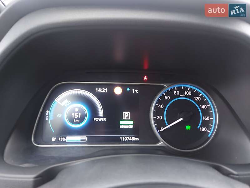 Хэтчбек Nissan Leaf 2018 в Житомире