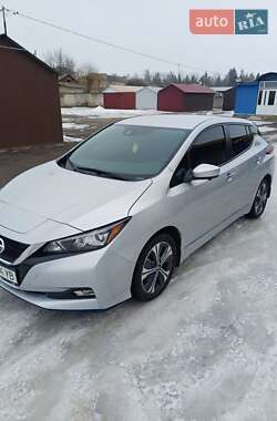 Хэтчбек Nissan Leaf 2020 в Шаргороде
