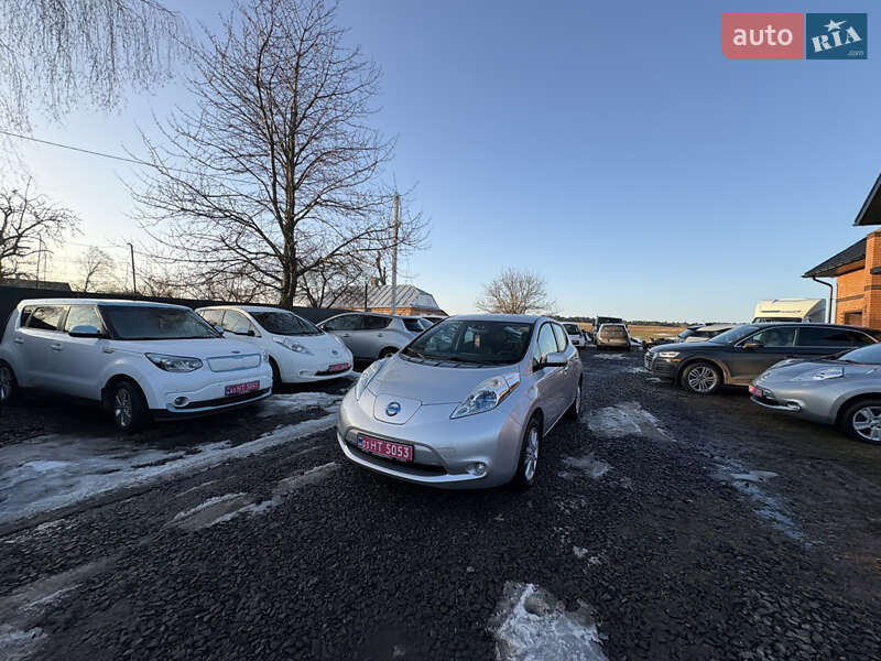 Хетчбек Nissan Leaf 2013 в Луцьку фото 12 Хетчбек Nissan Leaf 2013 в Луцьку