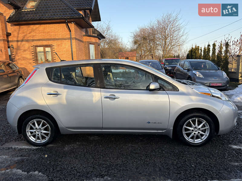 Хетчбек Nissan Leaf 2013 в Луцьку фото 5 Хетчбек Nissan Leaf 2013 в Луцьку