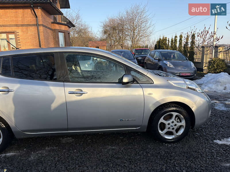 Хетчбек Nissan Leaf 2013 в Луцьку фото 5 Хетчбек Nissan Leaf 2013 в Луцьку