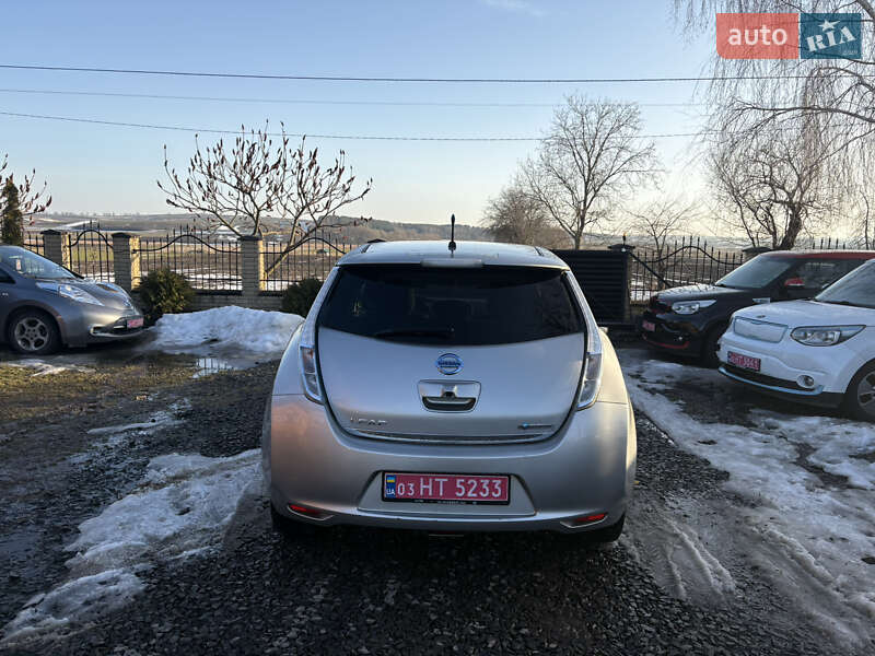 Хетчбек Nissan Leaf 2013 в Луцьку фото 5 Хетчбек Nissan Leaf 2013 в Луцьку