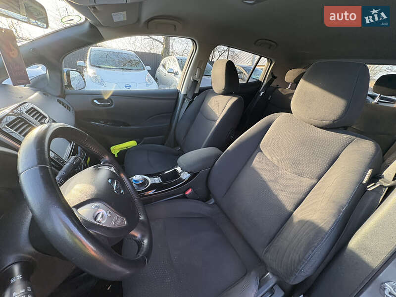 Хетчбек Nissan Leaf 2013 в Луцьку фото 17 Хетчбек Nissan Leaf 2013 в Луцьку