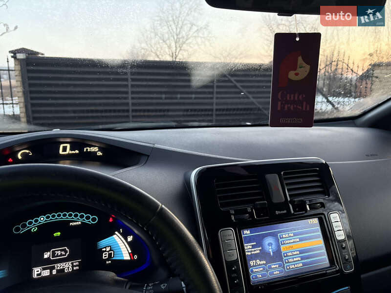 Хэтчбек Nissan Leaf 2013 в Луцке фото 17 Хэтчбек Nissan Leaf 2013 в Луцке
