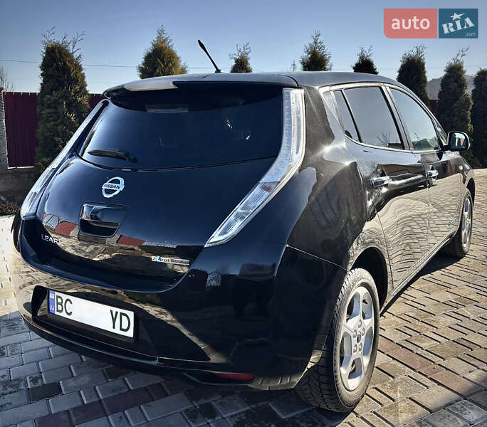 Хэтчбек Nissan Leaf 2014 в Стрые