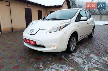 Хетчбек Nissan Leaf 2013 в Івано-Франківську