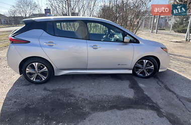 Хетчбек Nissan Leaf 2018 в Миколаєві