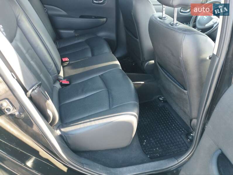 Хетчбек Nissan Leaf 2014 в Києві