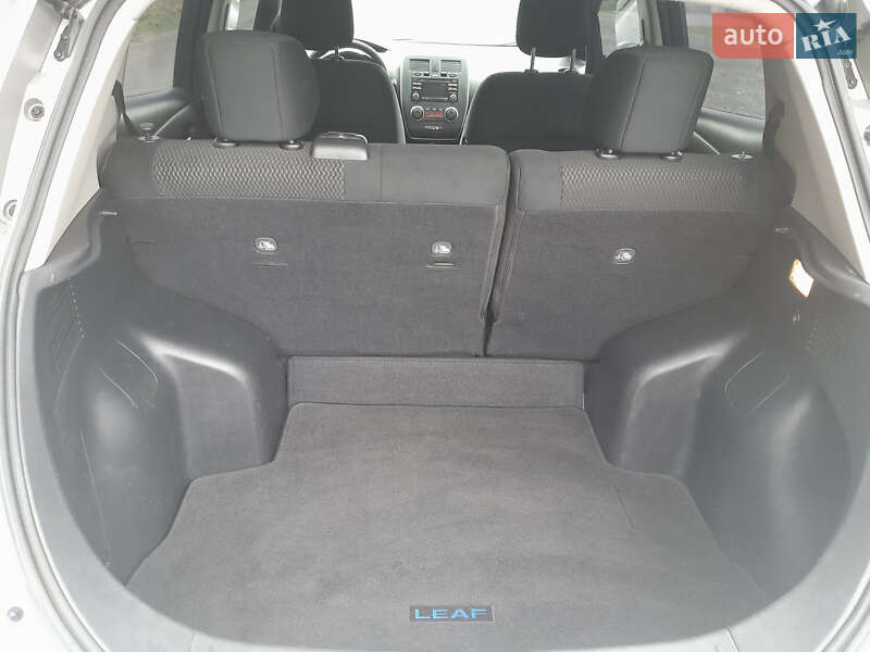 Хетчбек Nissan Leaf 2013 в Броварах