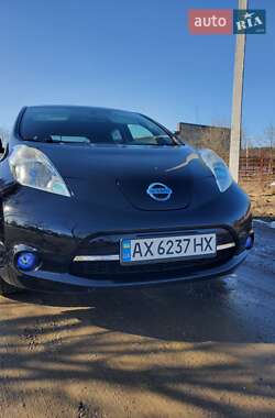 Хетчбек Nissan Leaf 2015 в Добротворі