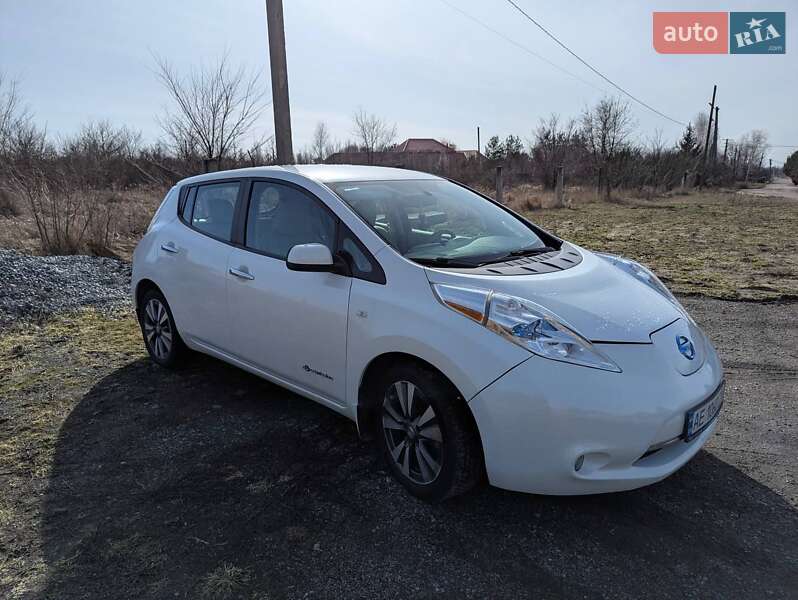 Nissan Leaf 2015