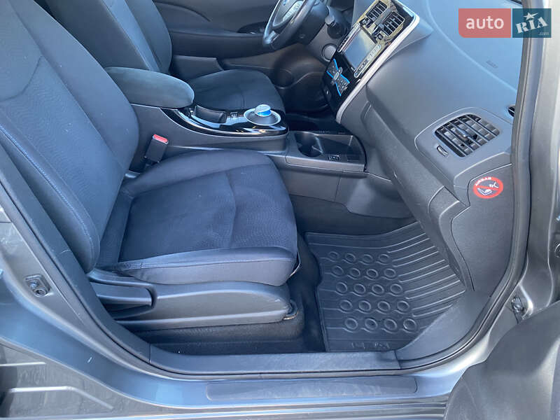 Хетчбек Nissan Leaf 2014 в Рівному фото 12 Хетчбек Nissan Leaf 2014 в Рівному