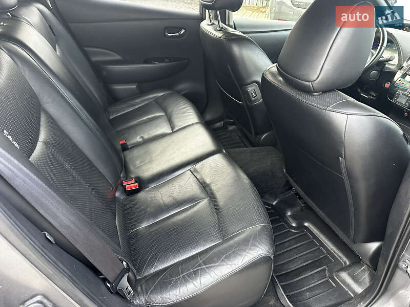 Хэтчбек Nissan Leaf 2013 в Луцке