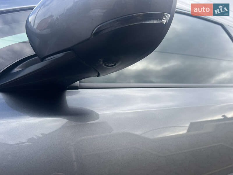 Хетчбек Nissan Leaf 2018 в Чернівцях