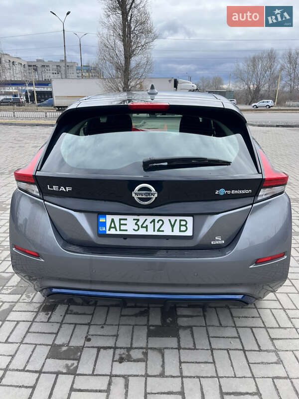 Хэтчбек Nissan Leaf 2021 в Днепре фото 8 Хэтчбек Nissan Leaf 2021 в Днепре