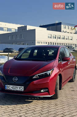 Хэтчбек Nissan Leaf 2024 в Шептицькому